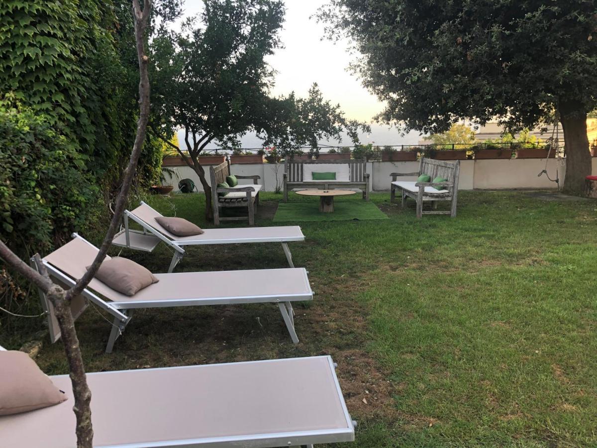 فيلا Kamyhouse Una Tranquilla Struttura Nel Verde نابولي المظهر الخارجي الصورة