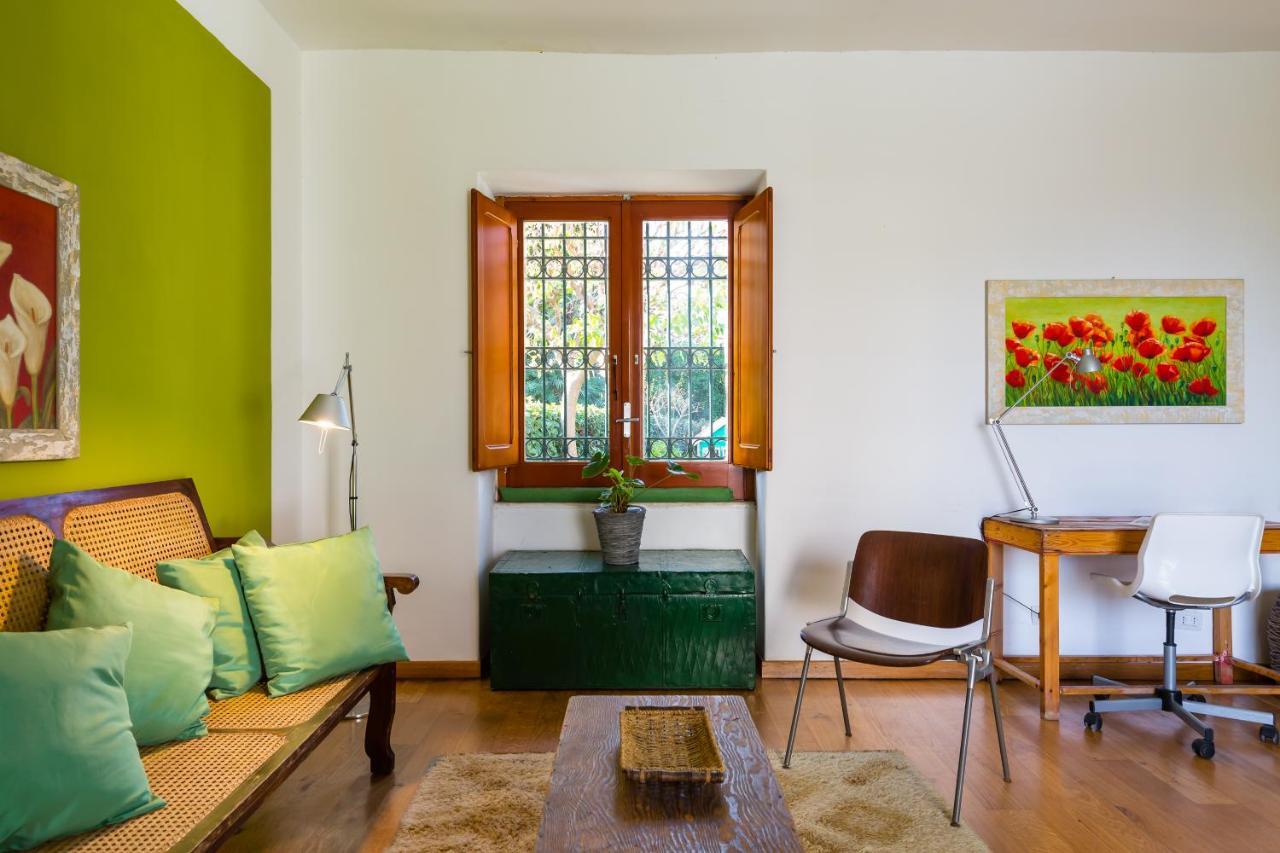 فيلا Kamyhouse Una Tranquilla Struttura Nel Verde نابولي المظهر الخارجي الصورة